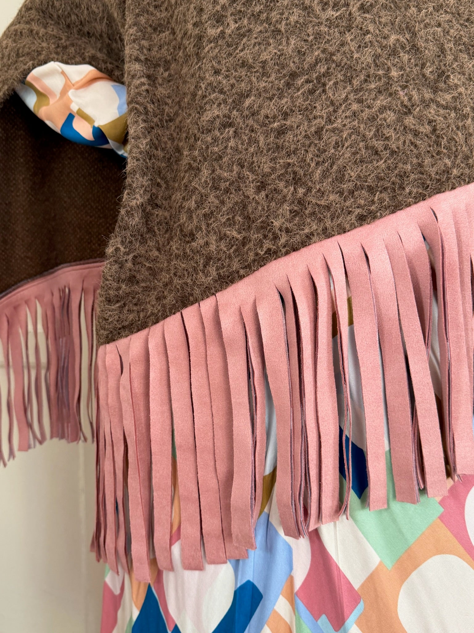 Ruana flecos Madison