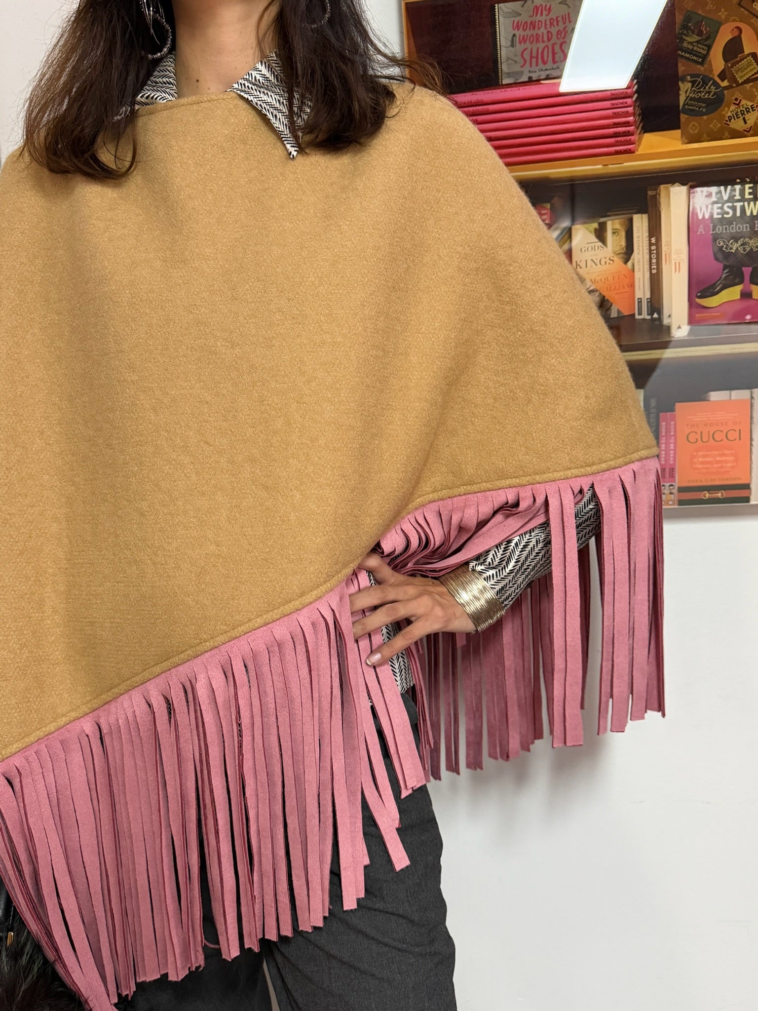 Ruana flecos Madison