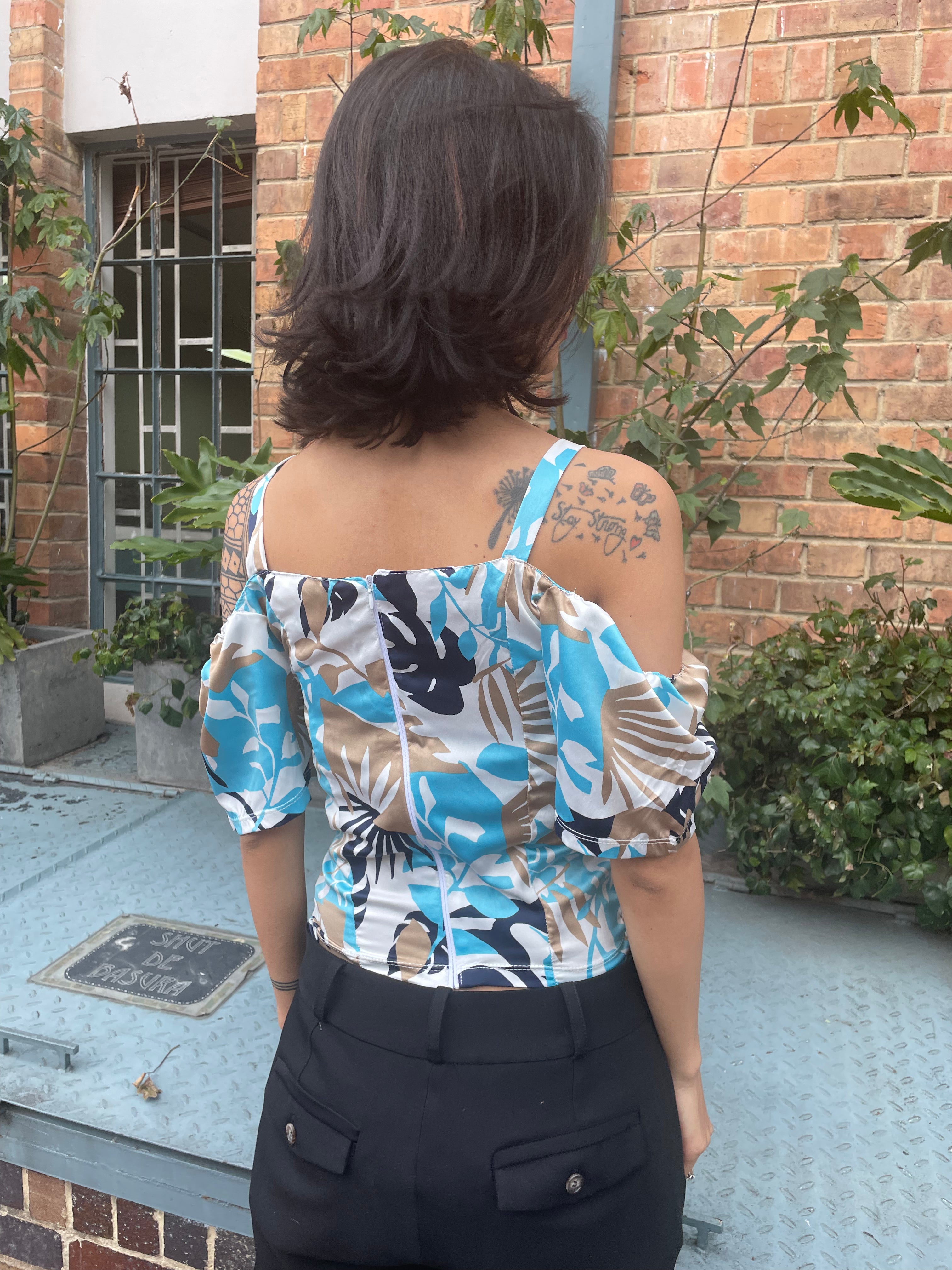 Blusa Ava