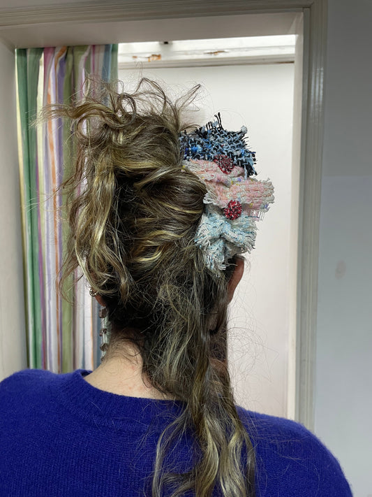 Broche Wow con peine