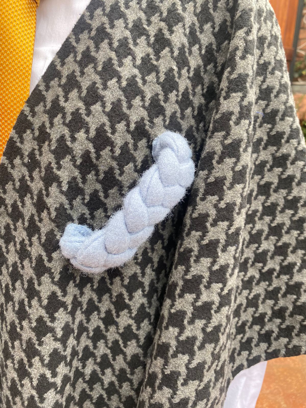 Capa broche trenza Ornella