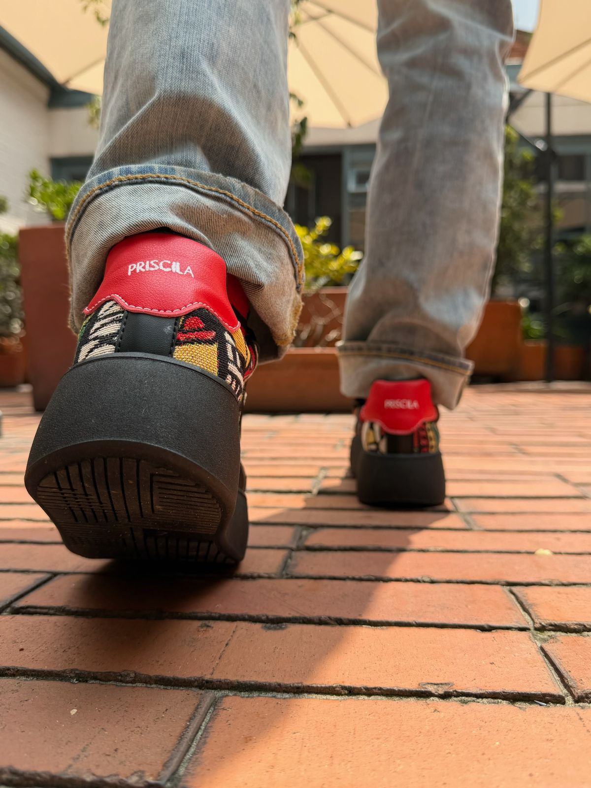 Tenis plataforma Happy