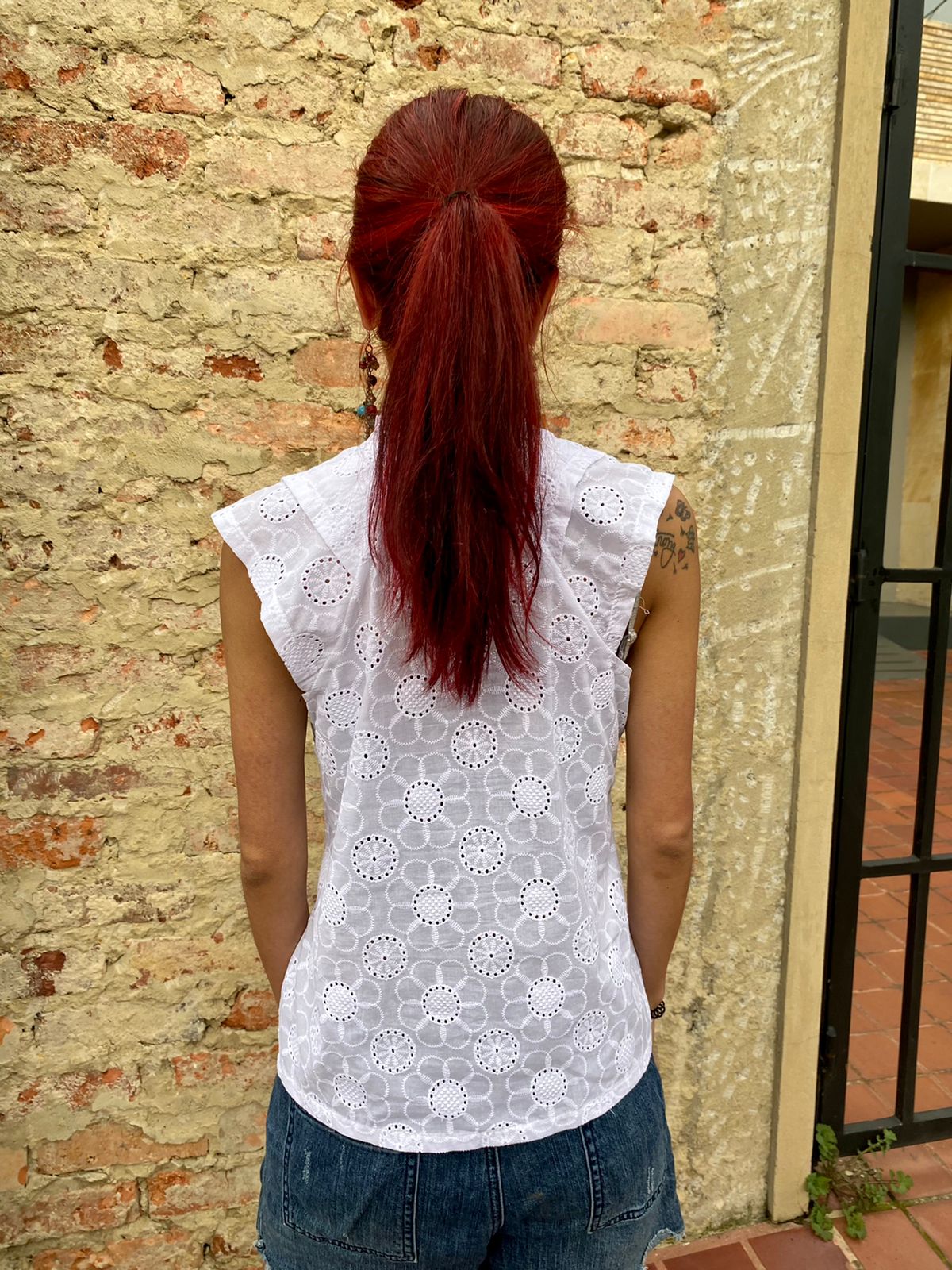 Camiseta hombreras raina
